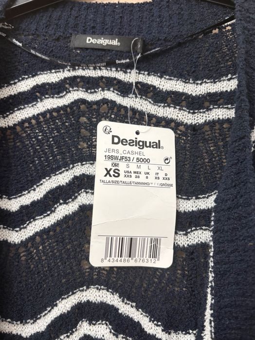 Desigual cardigan nou cu etichetă xs