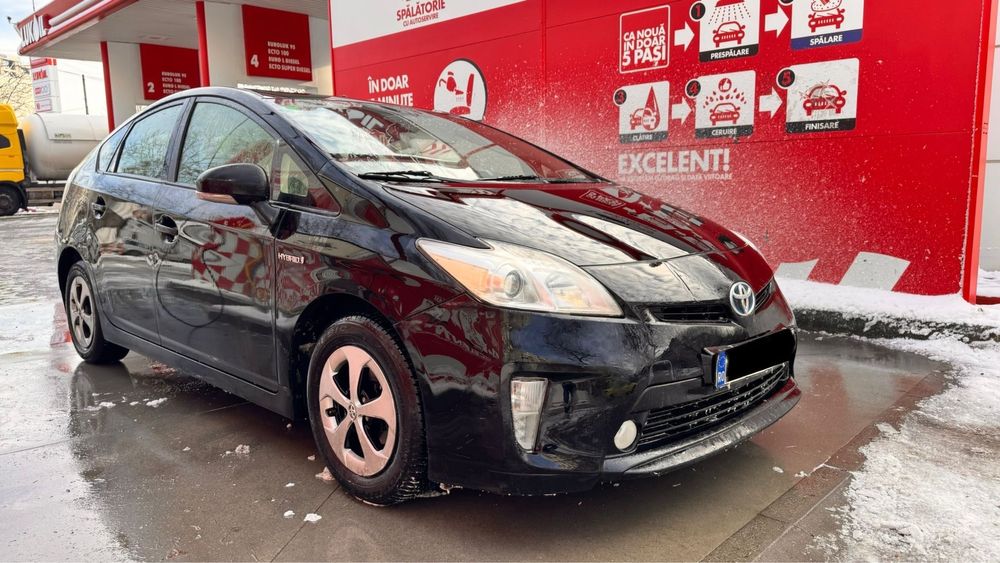 Toyota Prius 2015
