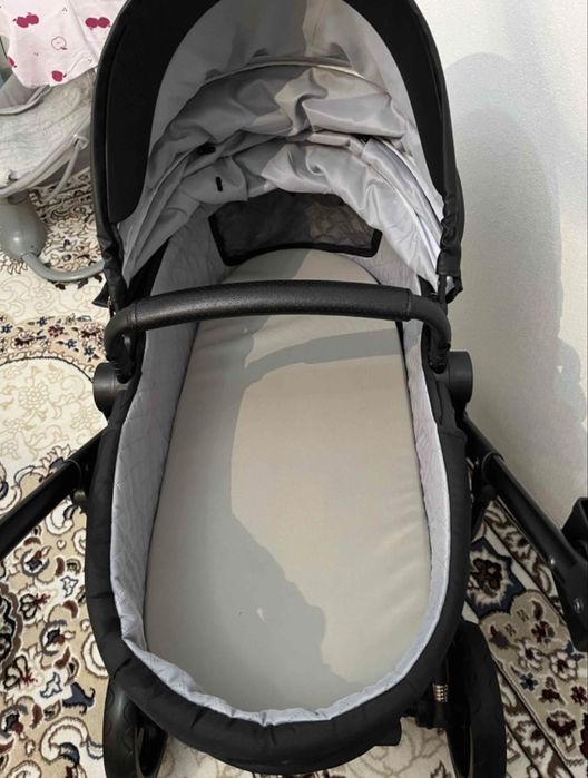 Детская всесезонная коляска