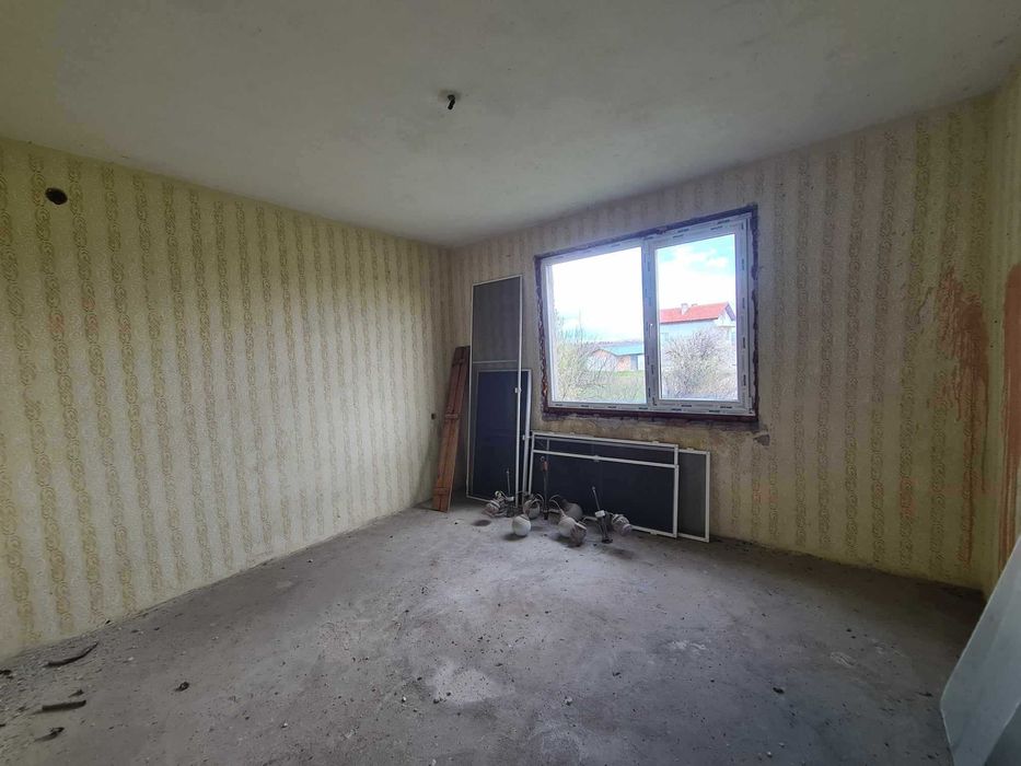 Продава се Къща в с. Стамболийски, Област Хасково - 212 кв.м за 433 €/кв.м - Снимка #2