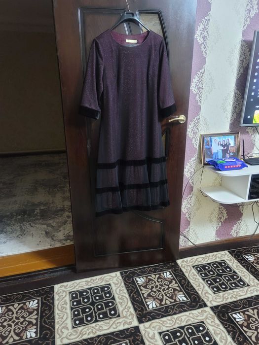 Вечерние платья в отличном состоянии