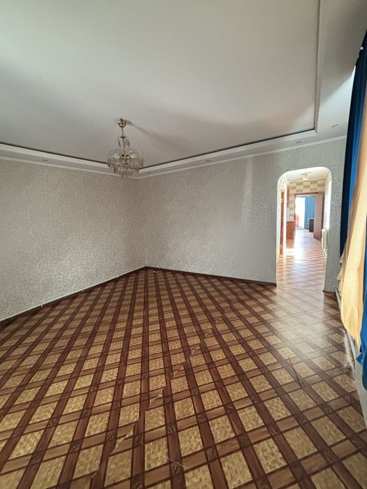 Продам дом с магазином