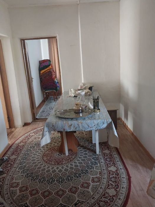 Уи сатылады Араида