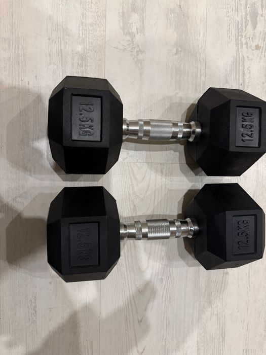 Хексагонални дъмбели 2 € кг