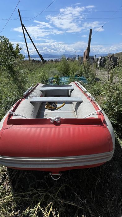 Резиновая лодка Роял.