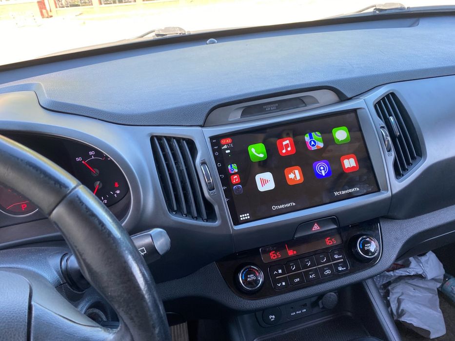 Navigatie Android KIA Sportage Waze YouTube GPS USB