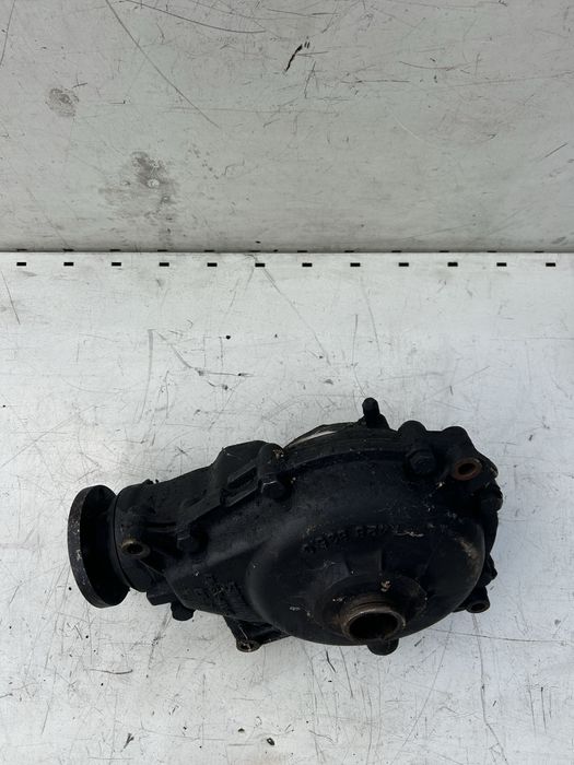 Преден диференциал за бмв е46 330ХД/Dif za BMW e46 330XD 184ks