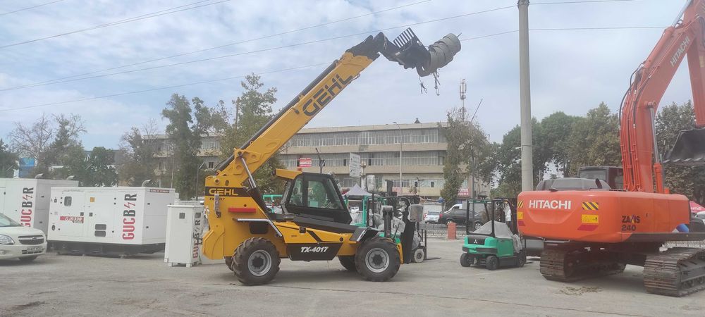 Телескопический погрузчик GEHL TX-4017