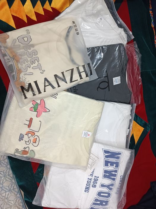 Футболки с принтами