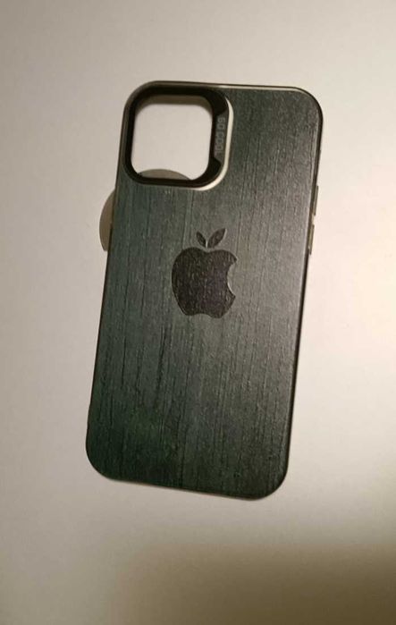 Калъф за iPhone 12