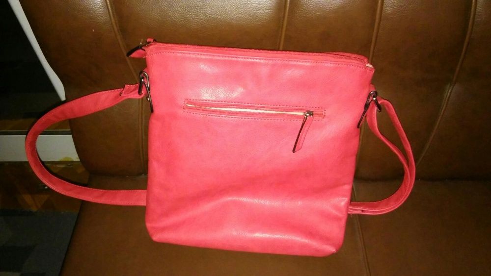 Дамска чанта като нова