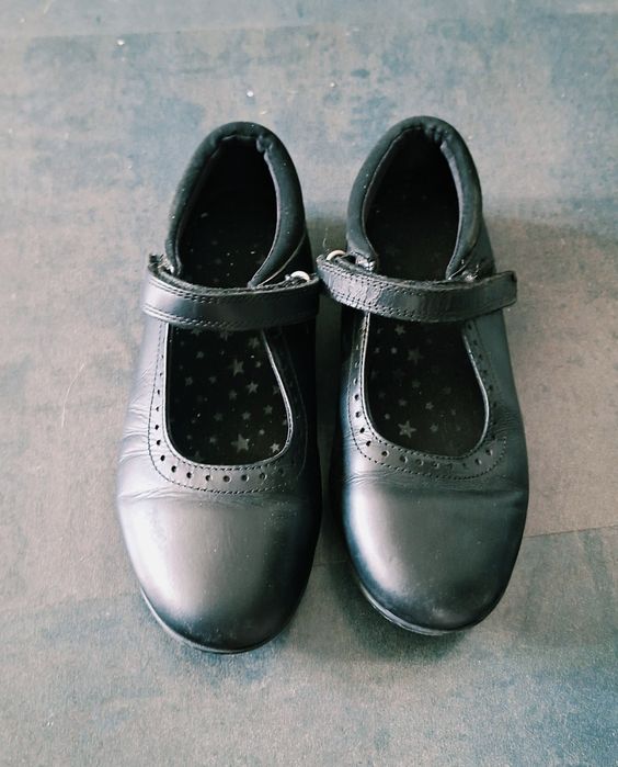 Pantofi fete din piele, marime 35,5