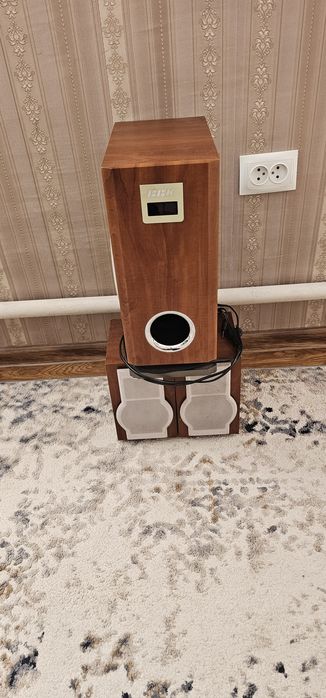 Колонка для приставки