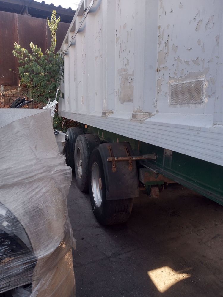 Гондола Полуремарке с. Черно море • OLX.bg