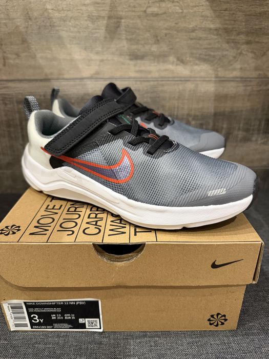 Nike Downshifter 12 NN детски маратонки