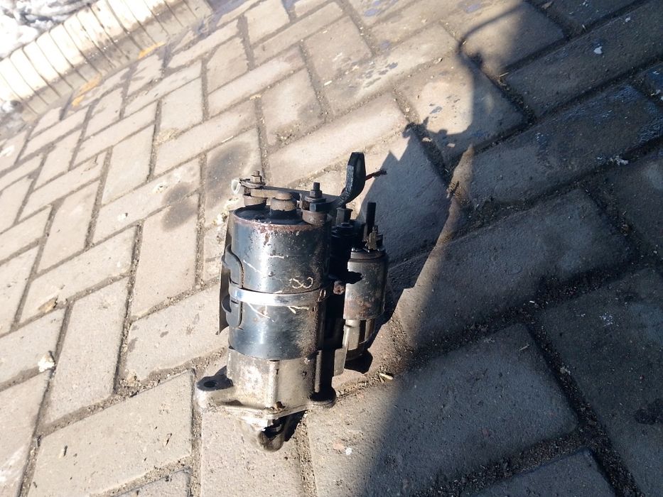 Продам стартер на ауди