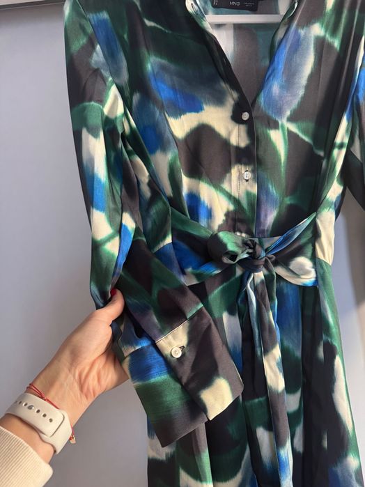 Рокля mango M нова