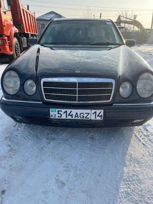 Продам мерс 210