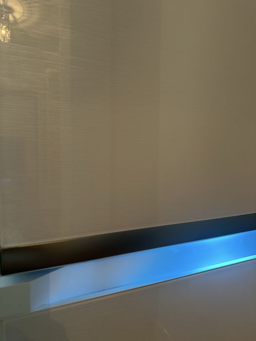 Холодильник Samsung