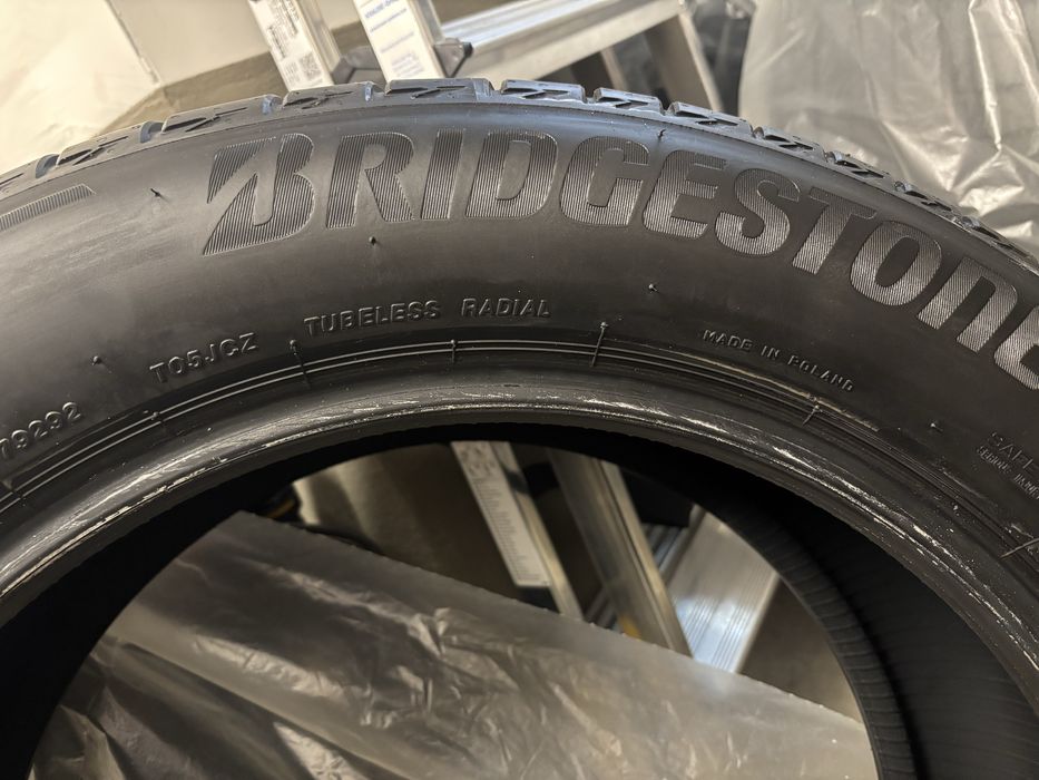 Bridgestone turanza t005 mo 235 55r18 гуми