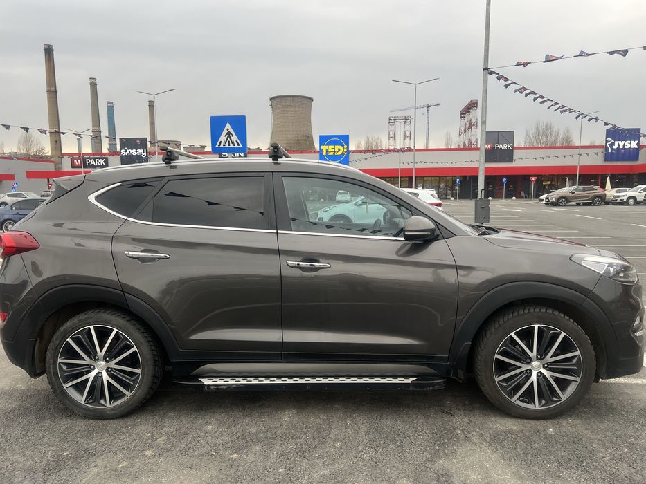 Hyundai Tucson 2016 2.0 | 136CP 4x4