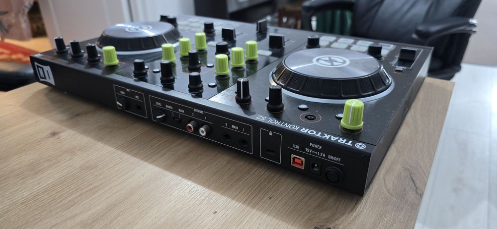 Traktor Kontrol S2 MK2