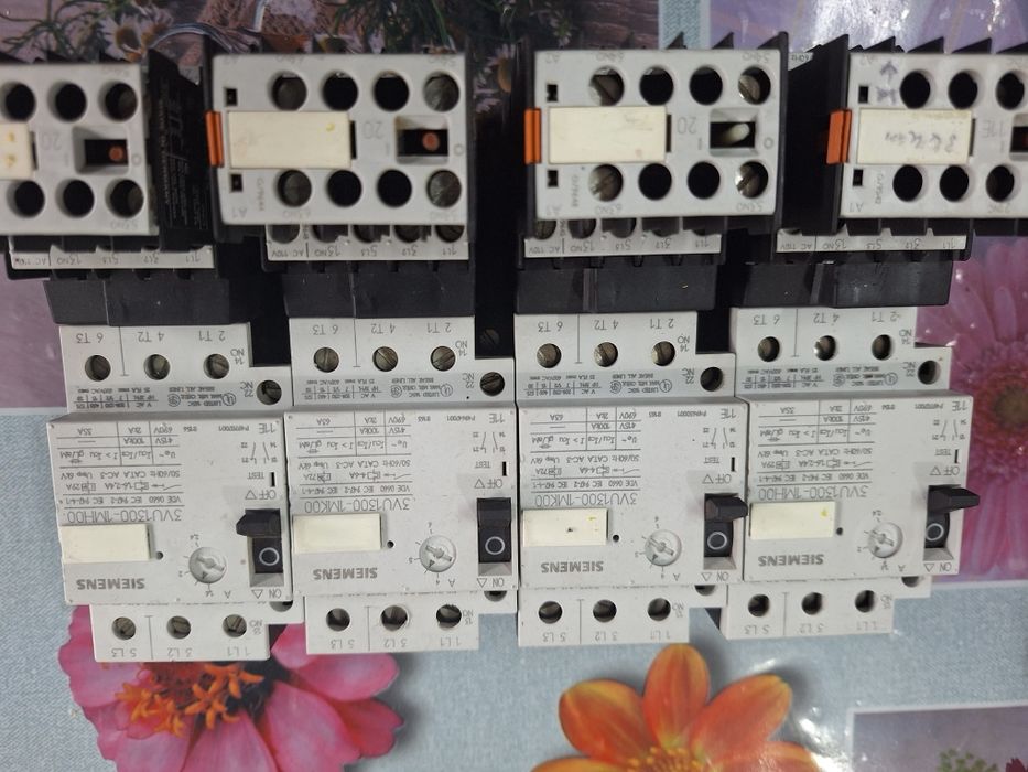 Contactori Siemens cu disjunctor