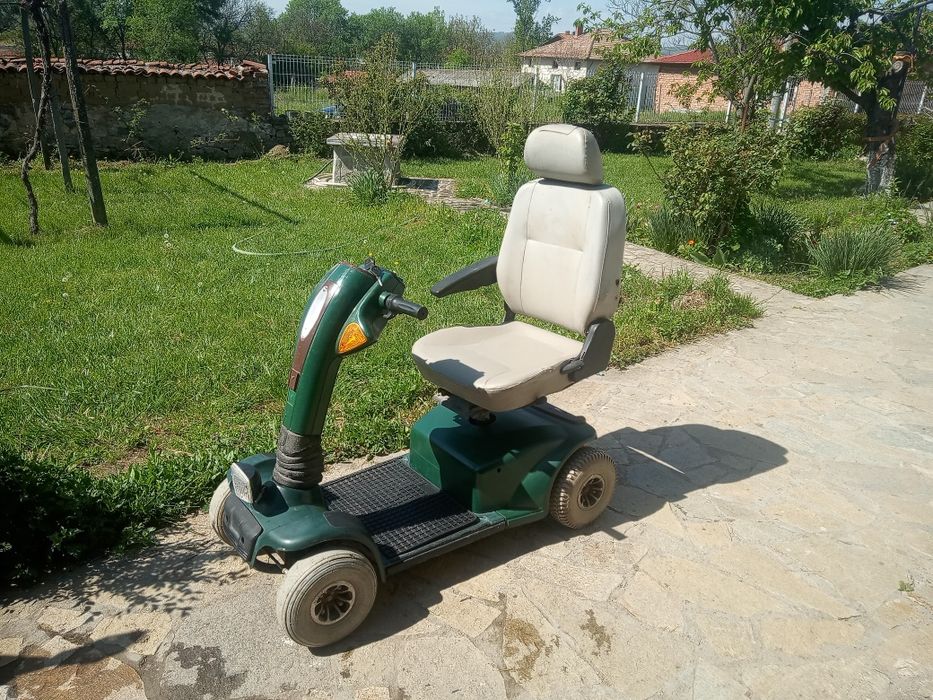 Електрическа четириколка