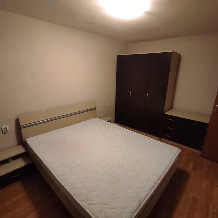 Дава се под наем Двустаен апартамент в Бургас, Братя Миладинови - 75 кв.м за 300 € - Снимка #2