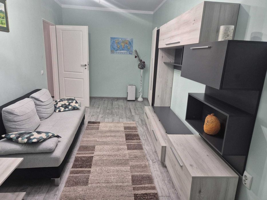 Apartament 2  camere de inchiriat