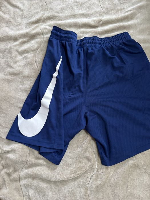 Къси гащи nike .