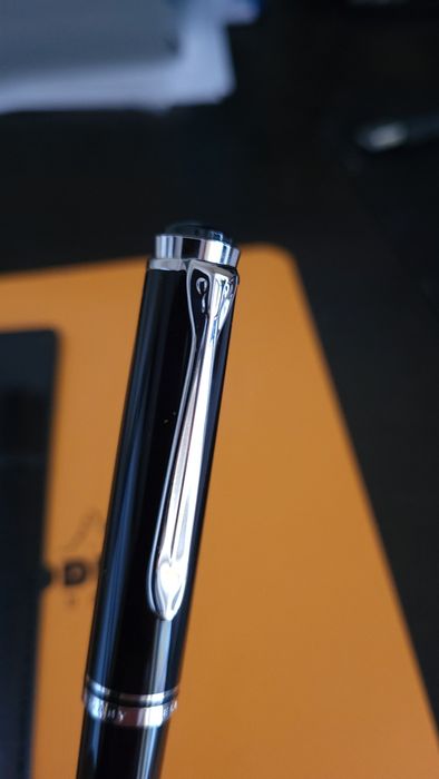 Pix Pelikan Souveran K805 negru, nou.