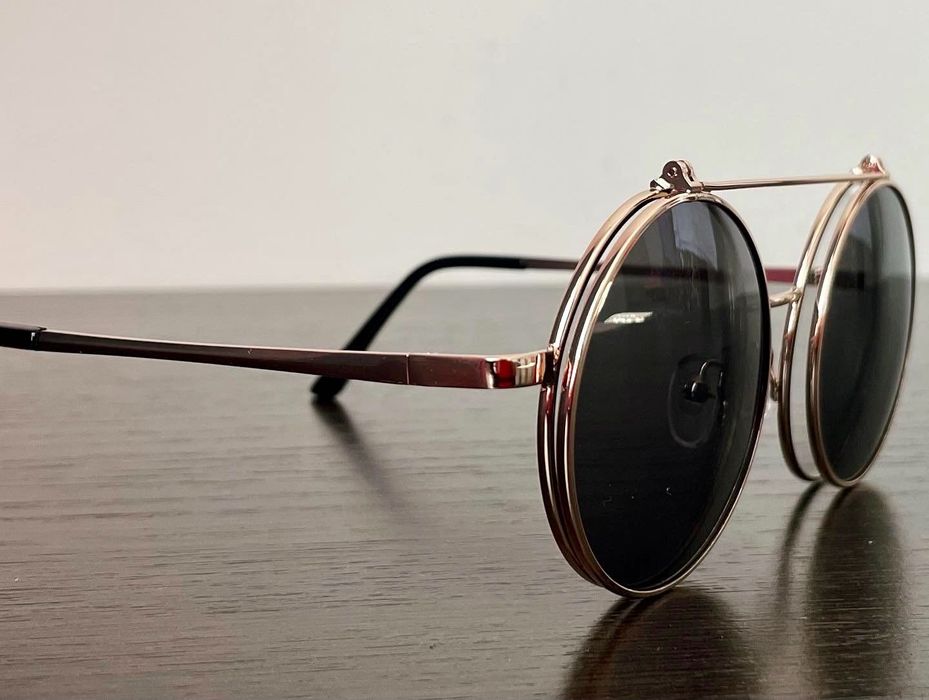 Солнцезащитные очки