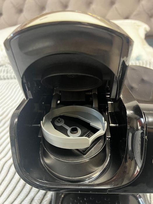 Aparat de cafea cu capsule Bosch Tassimo aproape nou