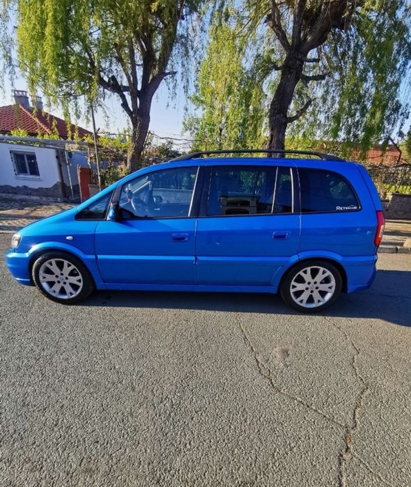 Opel Zafira opc на части