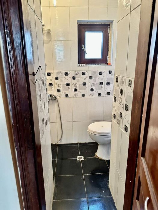 Продава се Тристаен апартамент в Плевен, Идеален център - 100 кв.м за 1000 €/кв.м - Снимка #6