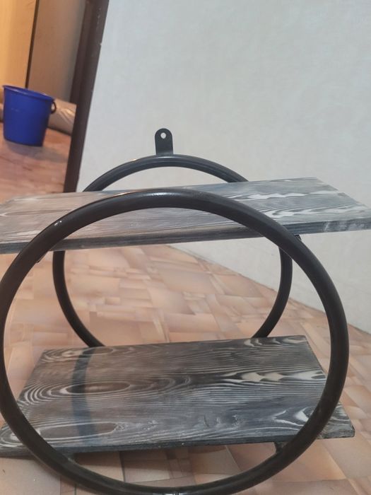 Полка сатылады стенаға ілетін