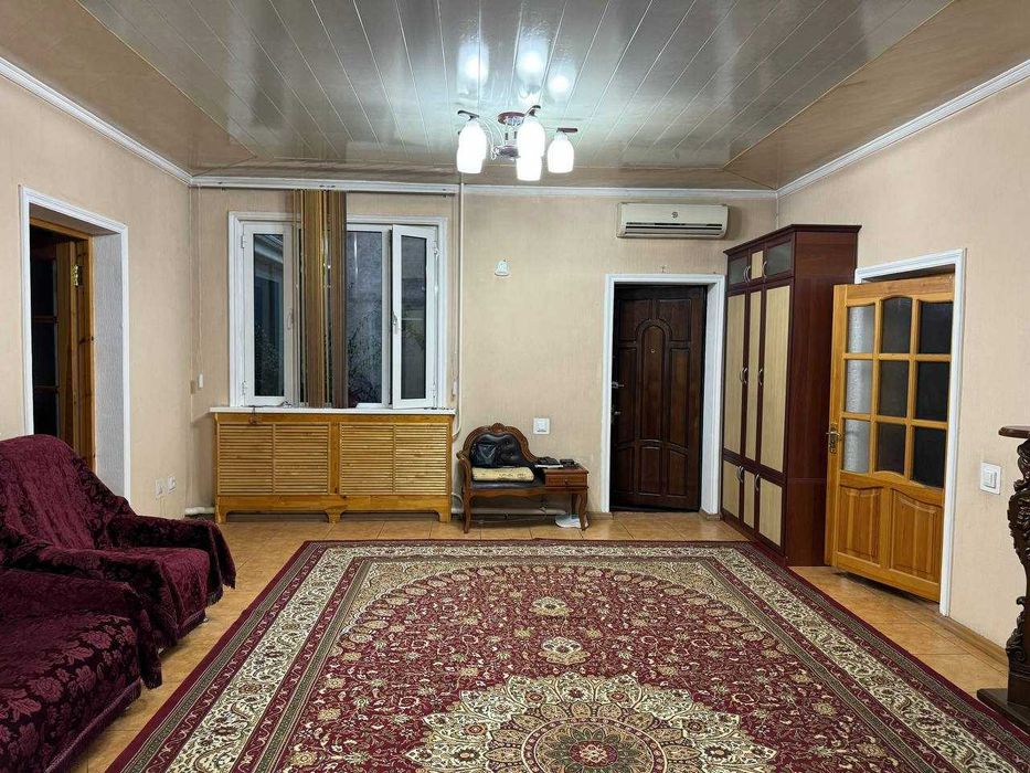 ДОМБРАБАД  ховли жой  4 сотих 5 котта хона фасад 20 метр