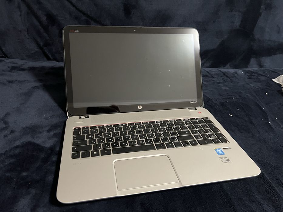 Ноутбук HP envy ts notebook PC