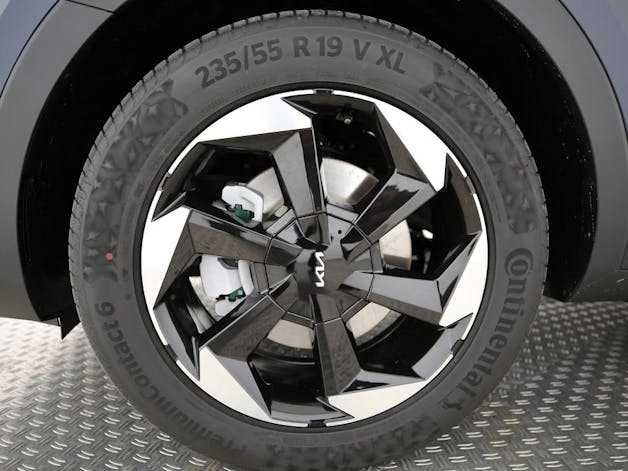 19 цола нови оригинални джанти с гуми за  Kia Sorento
