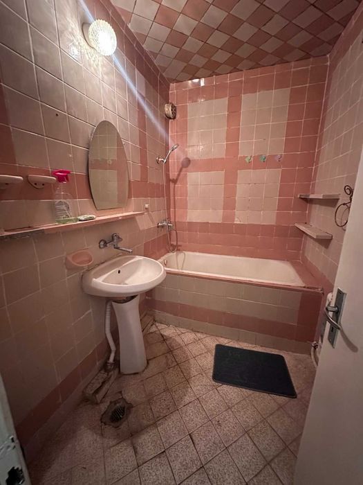 Тристаен апартамент в Кършияка