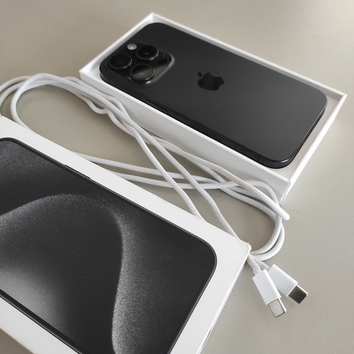 iPhone 15 Pro, 128GB, Black Titanium, 88%