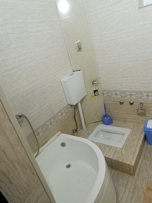 Сергели мошина бозор оркасида 2хоналик квартира арендага