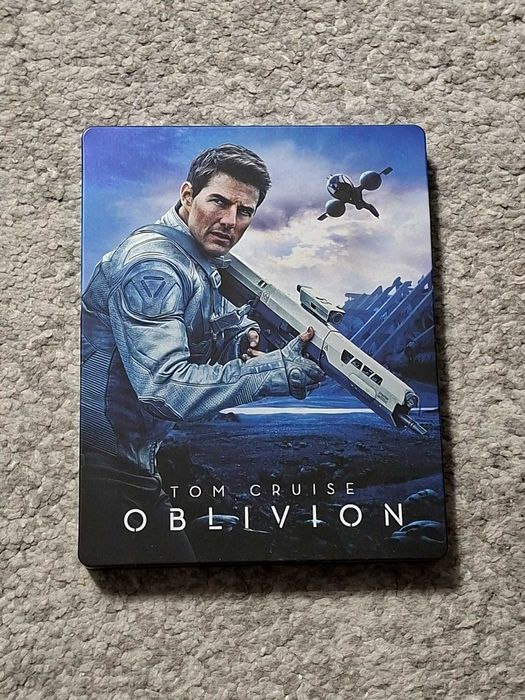 Steelbook blu-ray 4k + 2k - OBLIVION - impecabil, ca nou (j-card), Ro