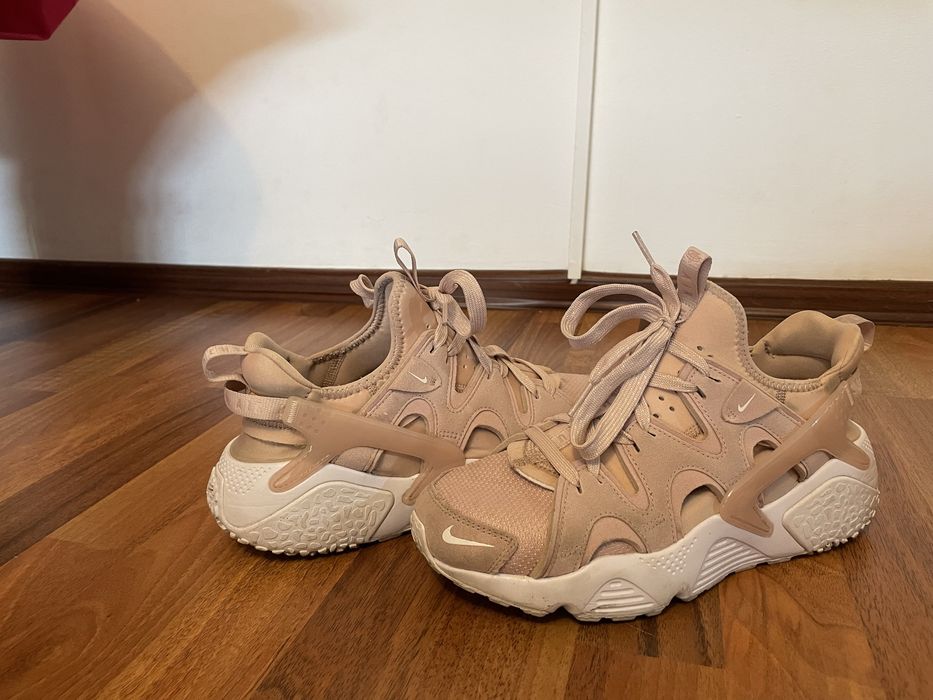 nike huarache craft 40