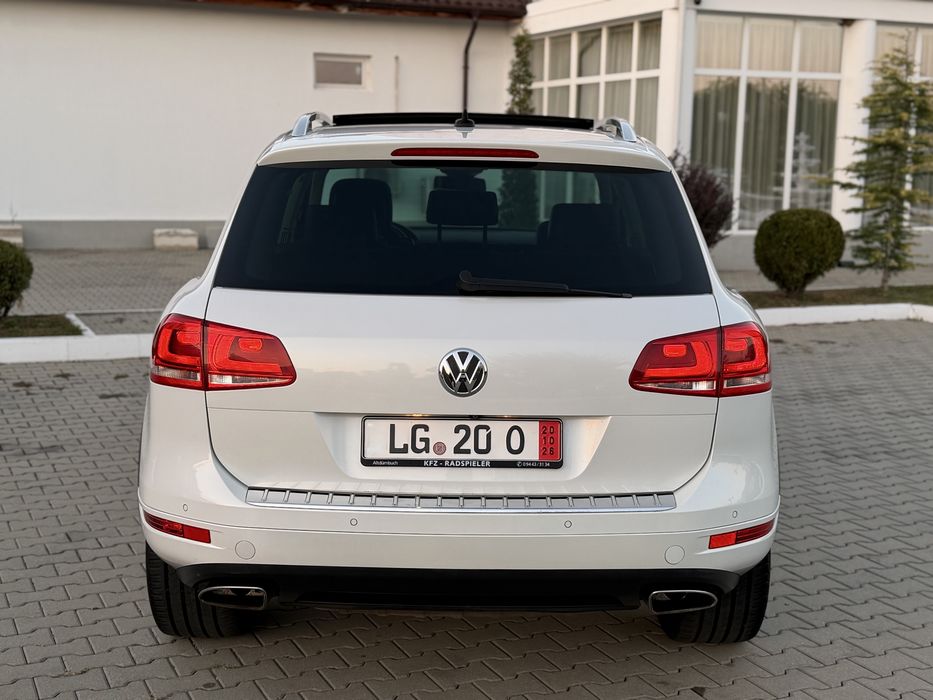 Vw Touareg 3.0 TDI 245cp 2013 Euro 5 Pano/DistronicPlus/Top