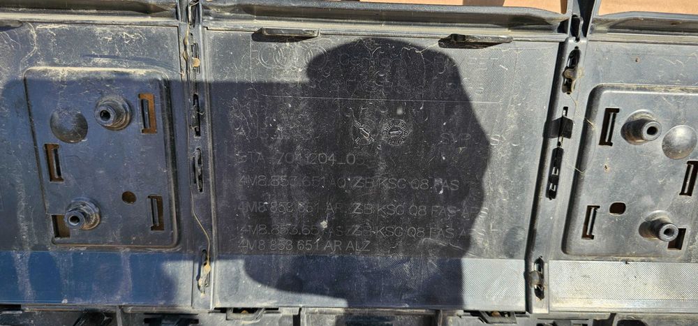 Grila radiator Audi Q8 S-Line 2019 2020 / 2021 2022