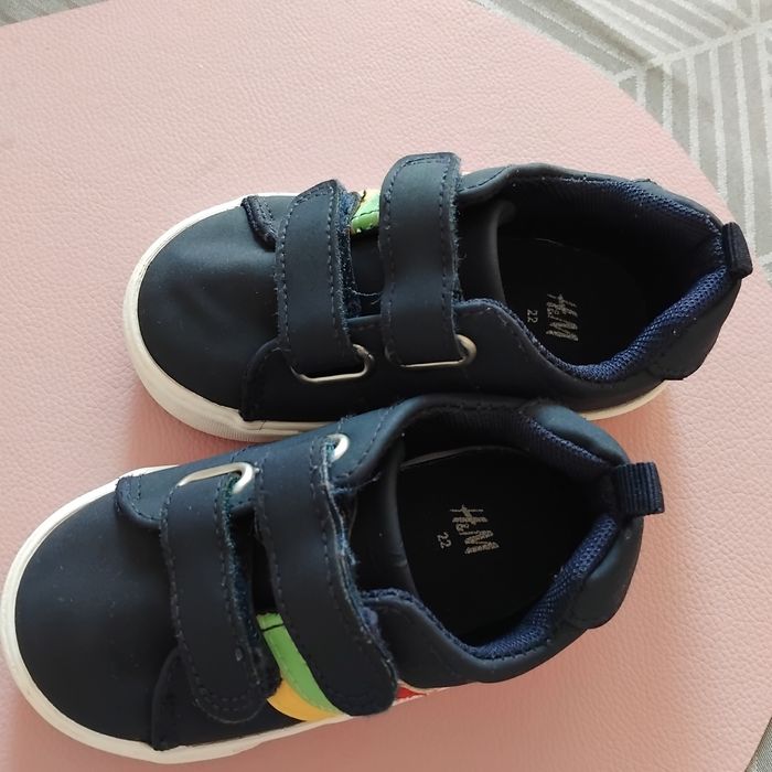 Teniși cu scai h&m