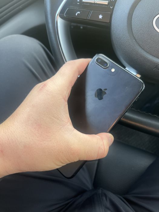 Айфон 7+ сатылады 128гб полный робочи