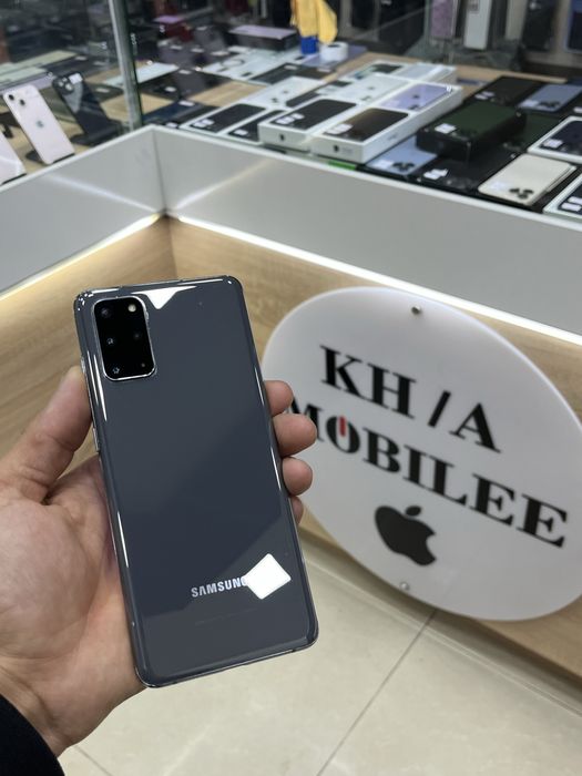 samsung s 20+.        .